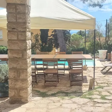 Villa Mont Saint Clair With Pool And Sea View